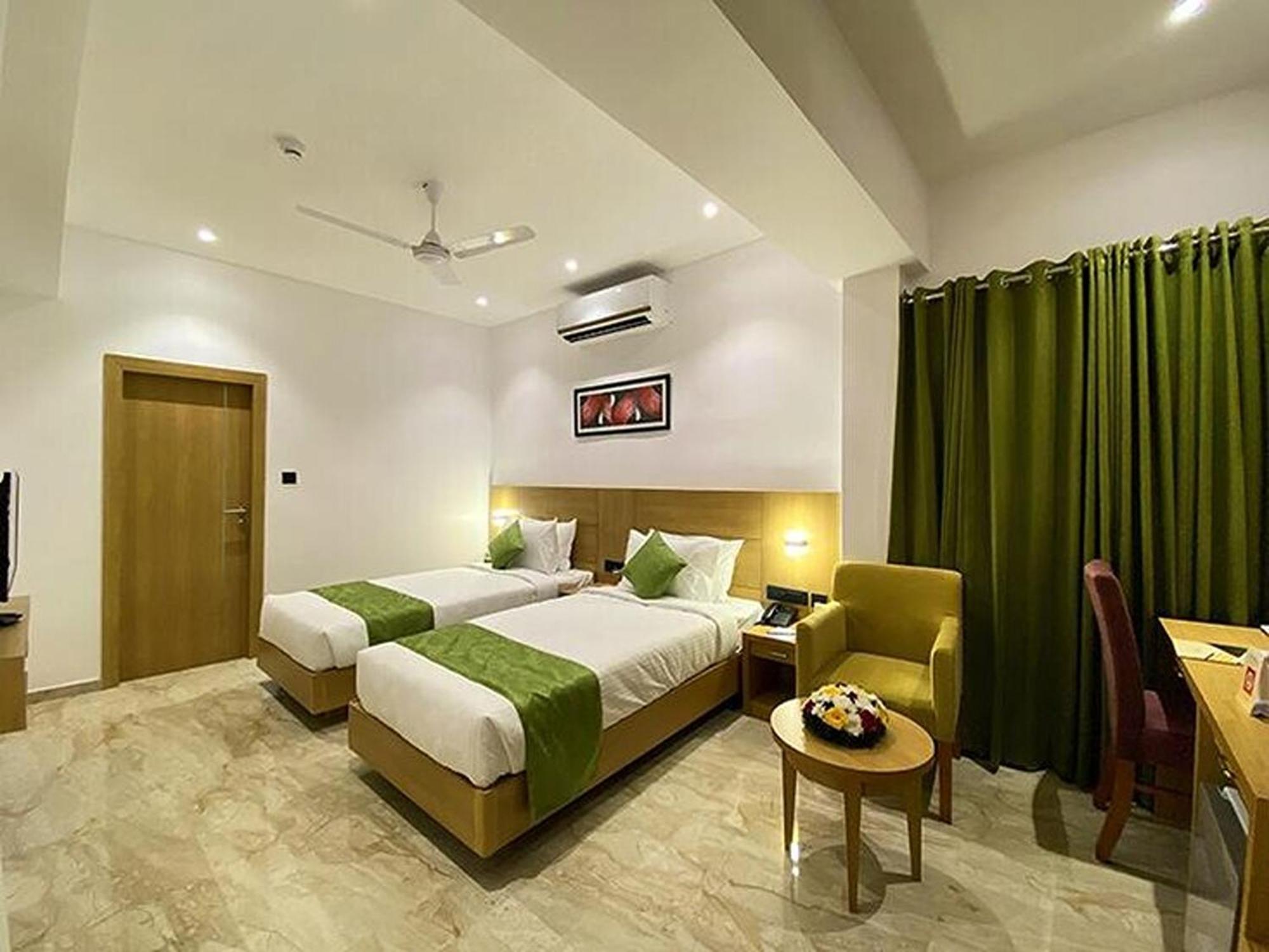Park Residency Kodungallur Thrissur Экстерьер фото